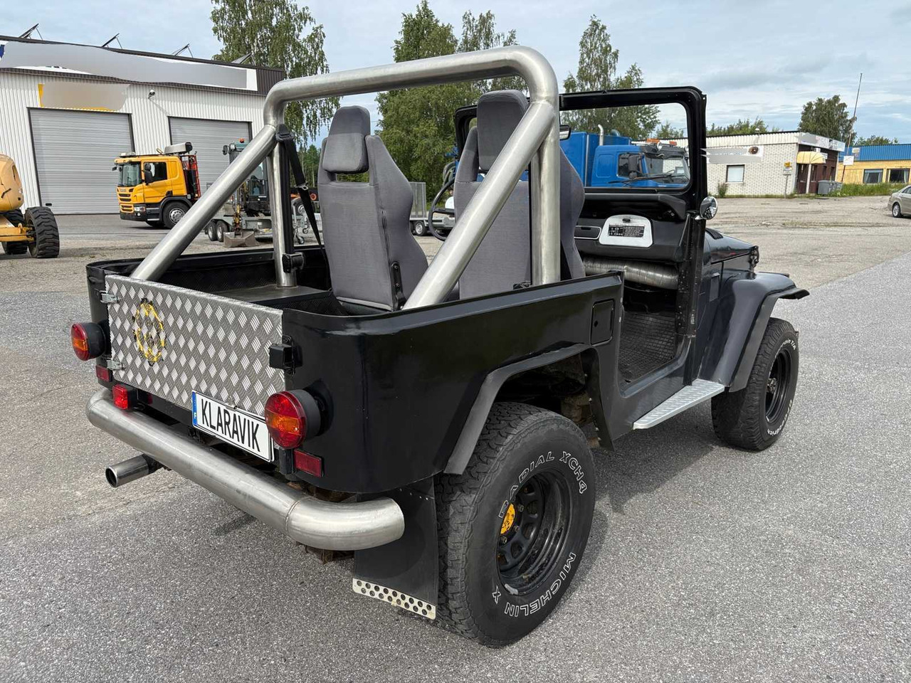 Convertible Toyota Land Cruiser BJ40 - ATV: gambar 4 Convertible Toyota Land Cruiser BJ40 - ATV: gambar 4