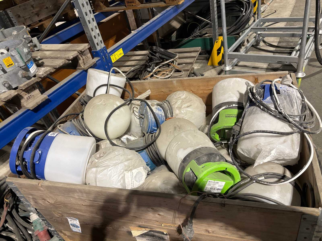 Daisy-chained ball lamp approx. 50pcs - Peralatan dan perlengkapan: gambar 1 Daisy-chained ball lamp approx. 50pcs - Peralatan dan perlengkapan: gambar 1