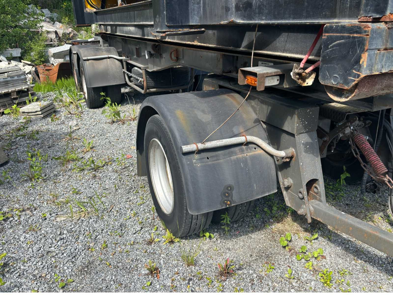 Hooklift trailer Kome - Trailer lewati: gambar 5 Hooklift trailer Kome - Trailer lewati: gambar 5