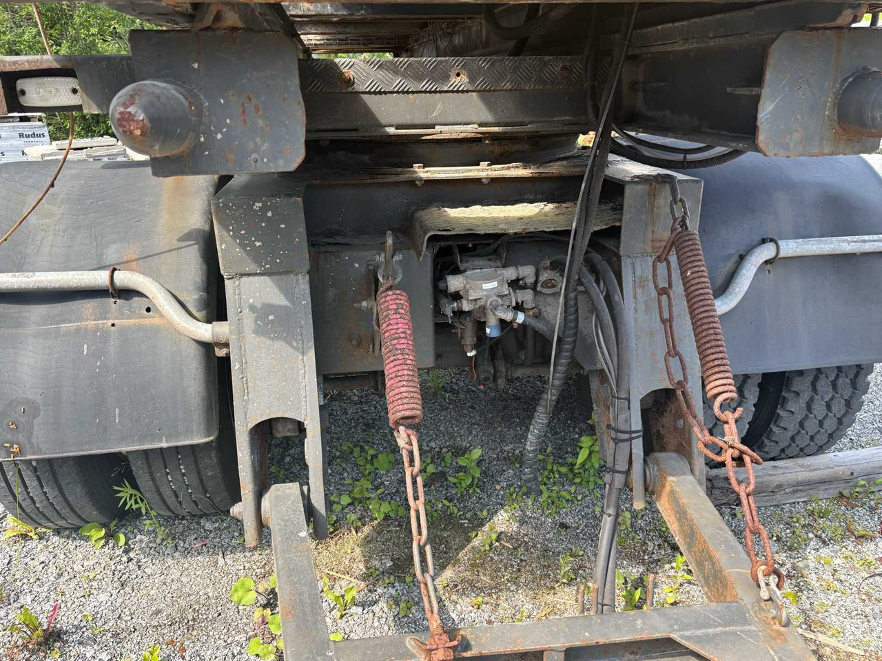 Hooklift trailer Kome - Trailer lewati: gambar 4 Hooklift trailer Kome - Trailer lewati: gambar 4