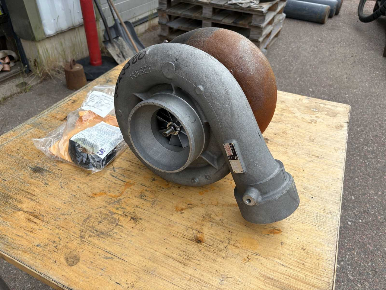 Industrial Turbo Holset HX80/HC5A - Turbo untuk Peralatan konstruksi: gambar 2 Industrial Turbo Holset HX80/HC5A - Turbo untuk Peralatan konstruksi: gambar 2