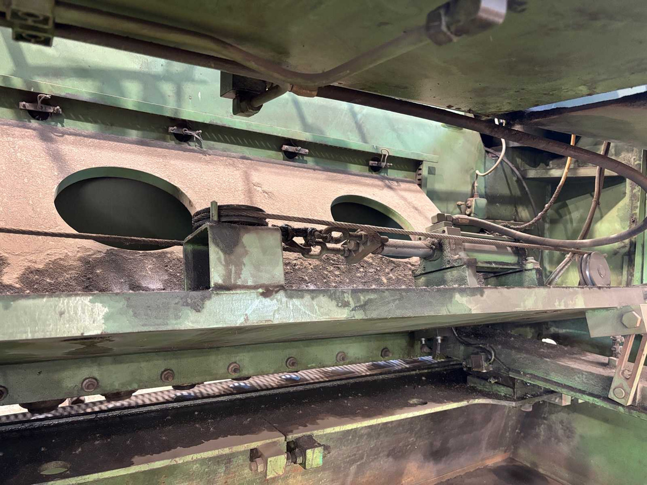 Mesin pengerjaan logam Sheet Metal Cutter LVD MVS 31/20 + Plate Feed Table: gambar 12