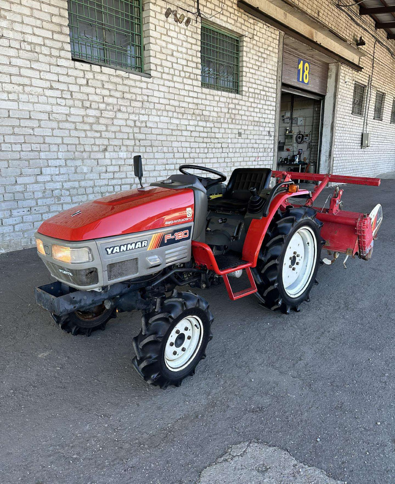 Yanmar F-180 - Traktor: gambar 2 Yanmar F-180 - Traktor: gambar 2