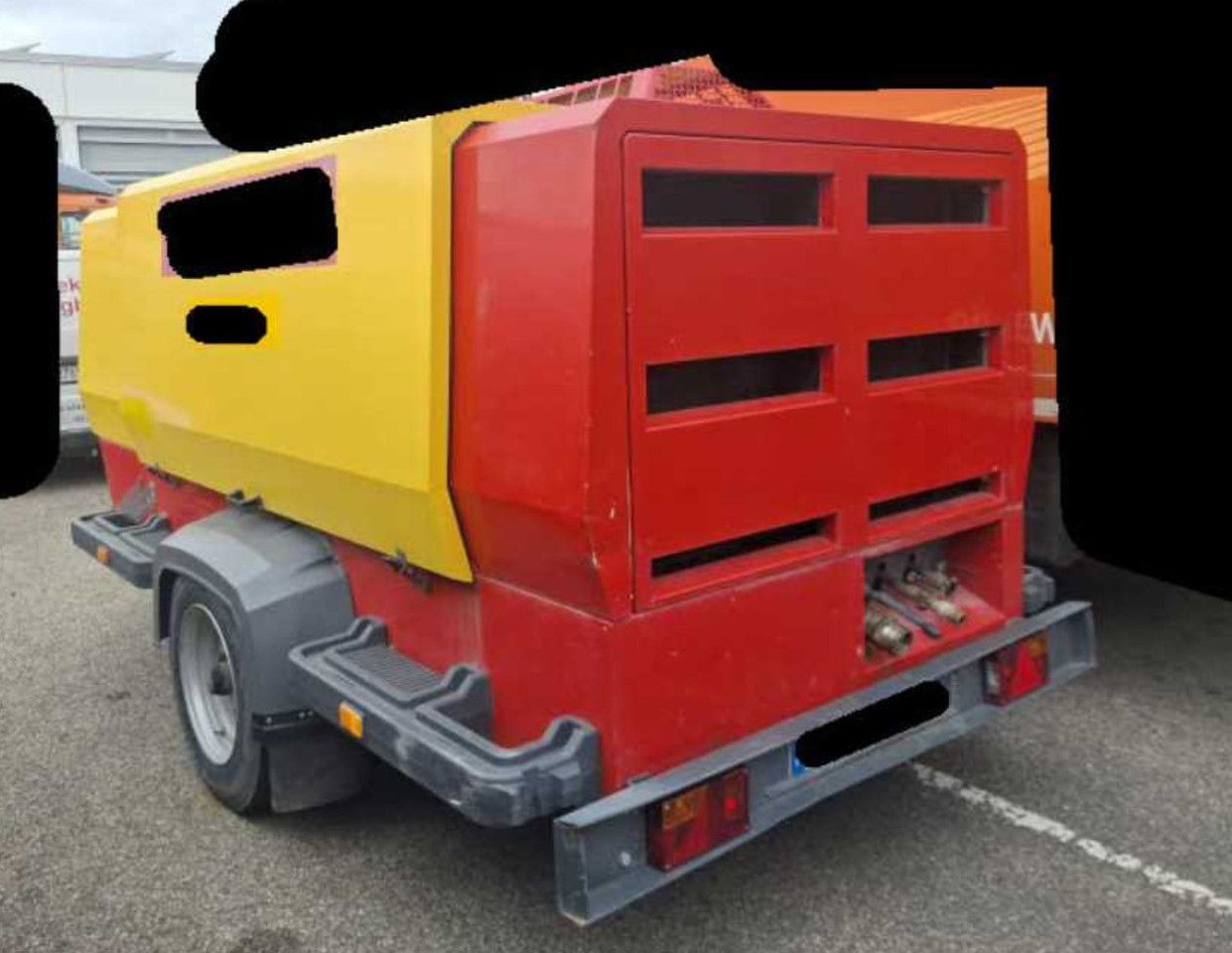 Atlas Copco ATLAS-CO. XAHS 317 MD STUFE 4 - Kompresor udara: gambar 1 Atlas Copco ATLAS-CO. XAHS 317 MD STUFE 4 - Kompresor udara: gambar 1