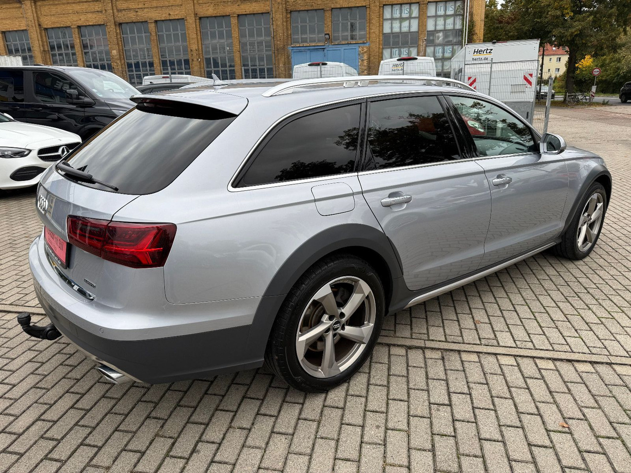 Audi A6 Allroad quattro 3.0 TDI LED LASER NAVI ALCANT - Station wagon: gambar 4 Audi A6 Allroad quattro 3.0 TDI LED LASER NAVI ALCANT - Station wagon: gambar 4