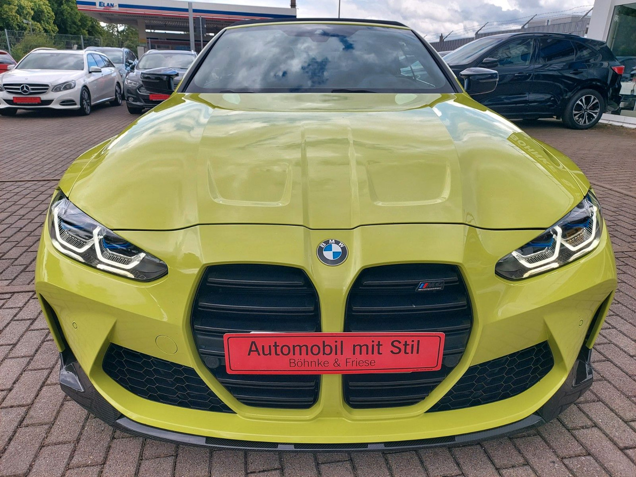 BMW M4 Cabrio G83 xDrive Competition M-Sport H&K - Convertible: gambar 4 BMW M4 Cabrio G83 xDrive Competition M-Sport H&K - Convertible: gambar 4