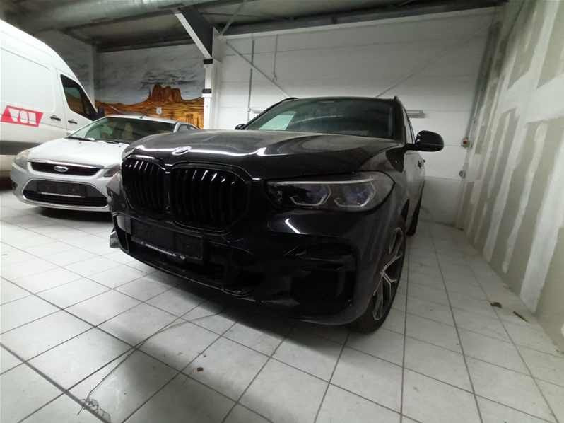 BMW X5 xDrive 40 i M Sport LED HEAD UP STANDHEIZUNG - Mobil SUV: gambar 3 BMW X5 xDrive 40 i M Sport LED HEAD UP STANDHEIZUNG - Mobil SUV: gambar 3