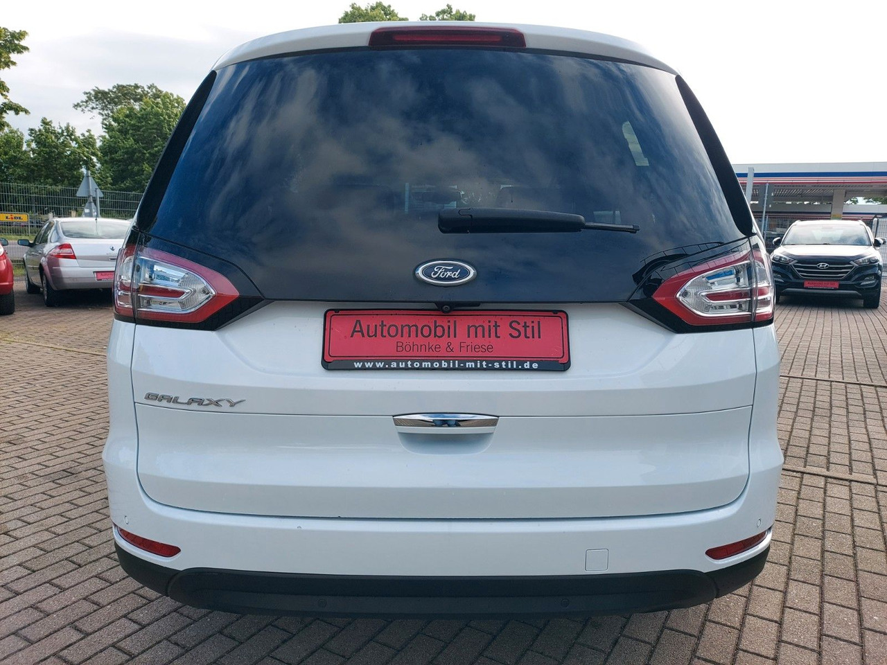 Ford Galaxy 7 Sitze Navi Kamera Tempo SignAssist - Van penumpang: gambar 4 Ford Galaxy 7 Sitze Navi Kamera Tempo SignAssist - Van penumpang: gambar 4
