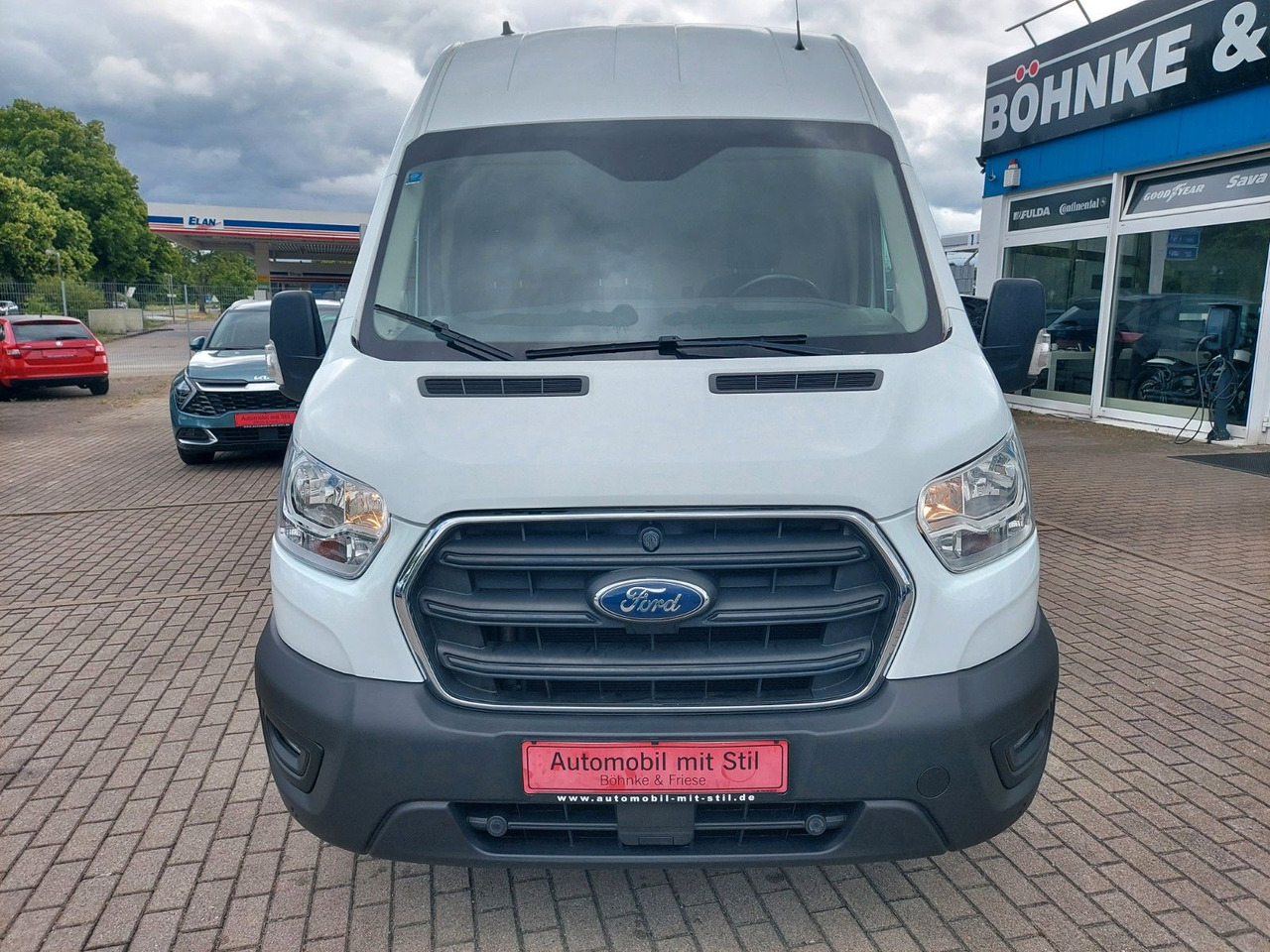 Ford Transit Kasten 350 L4 lang hoch Klima Cam DAB - Van penumpang: gambar 3 Ford Transit Kasten 350 L4 lang hoch Klima Cam DAB - Van penumpang: gambar 3