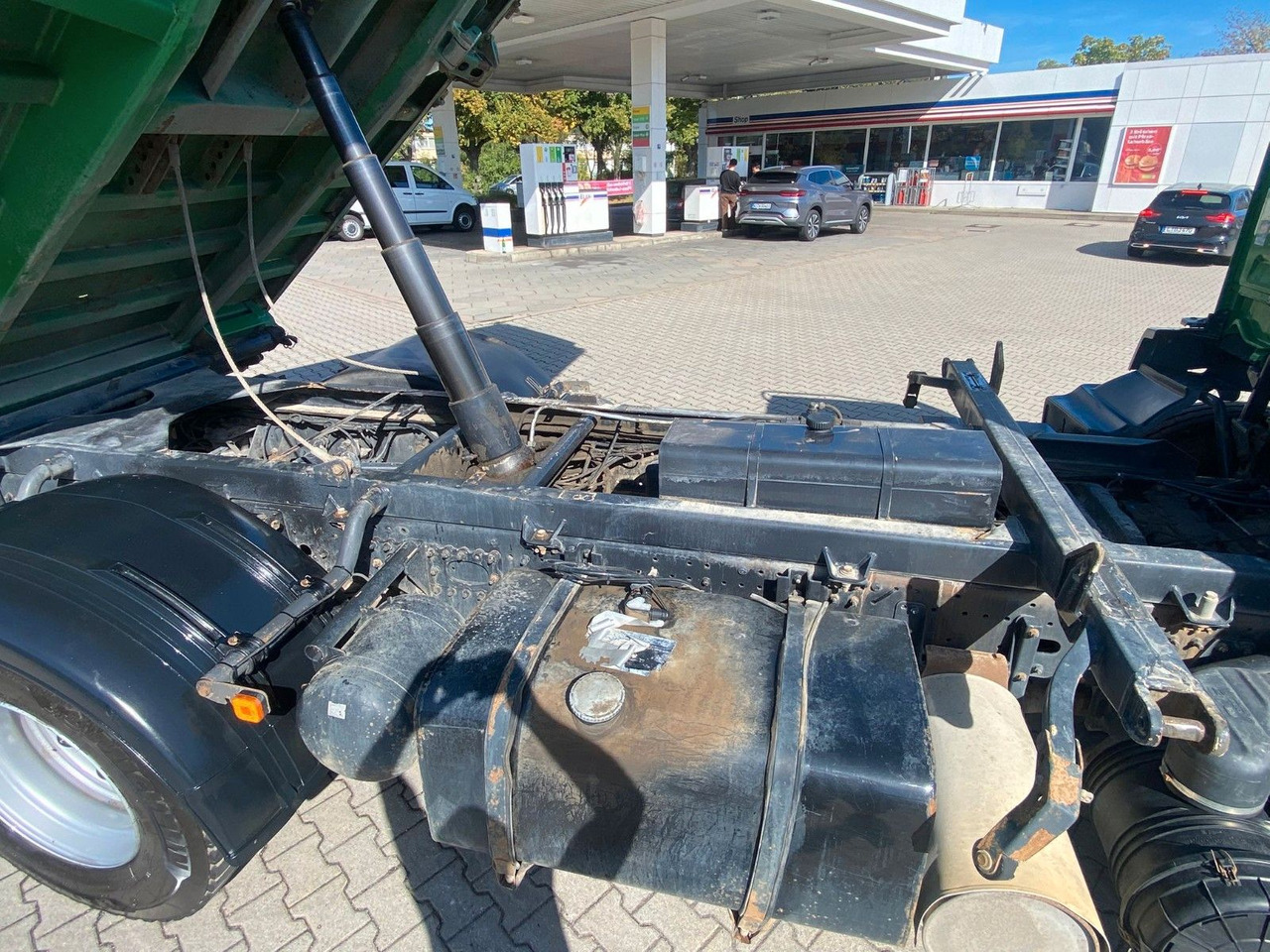 MAN TGM 18.290  4X4 ALLRAD KLIMA DREISEITENKIPPER - Truk jungkit: gambar 4 MAN TGM 18.290  4X4 ALLRAD KLIMA DREISEITENKIPPER - Truk jungkit: gambar 4