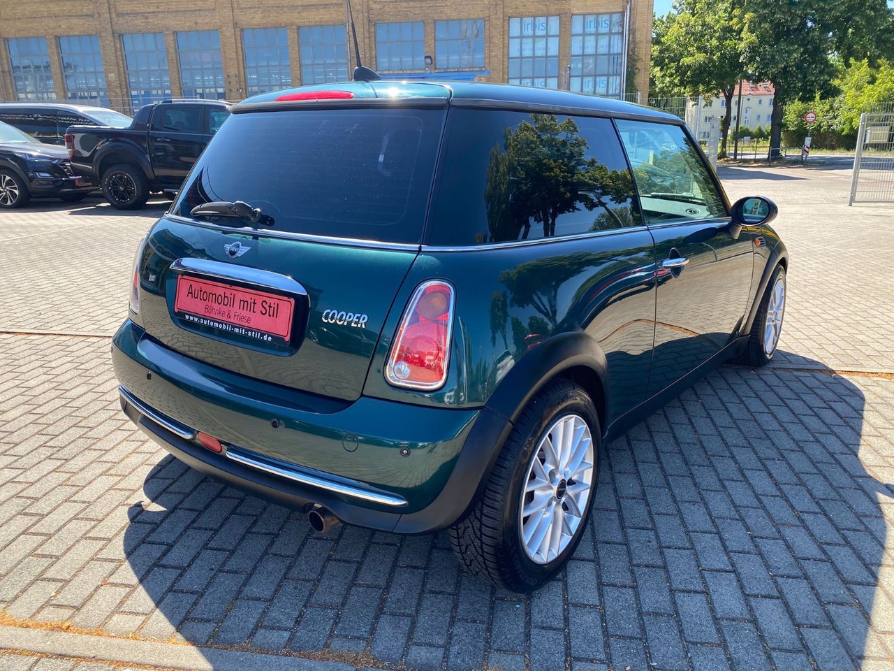 MINI COOPER Mini Cooper Klima Teilleder Alu PDC - Mobil: gambar 4 MINI COOPER Mini Cooper Klima Teilleder Alu PDC - Mobil: gambar 4
