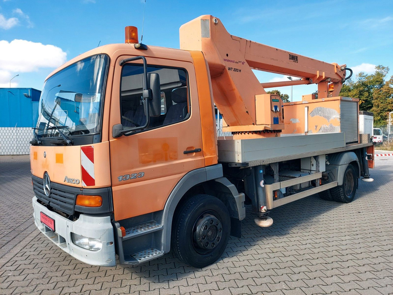 Mercedes-Benz ATEGO 1323 HUBSTEIGER WUMAG WT220H - Platform udara yang dipasang di truk: gambar 1 Mercedes-Benz ATEGO 1323 HUBSTEIGER WUMAG WT220H - Platform udara yang dipasang di truk: gambar 1