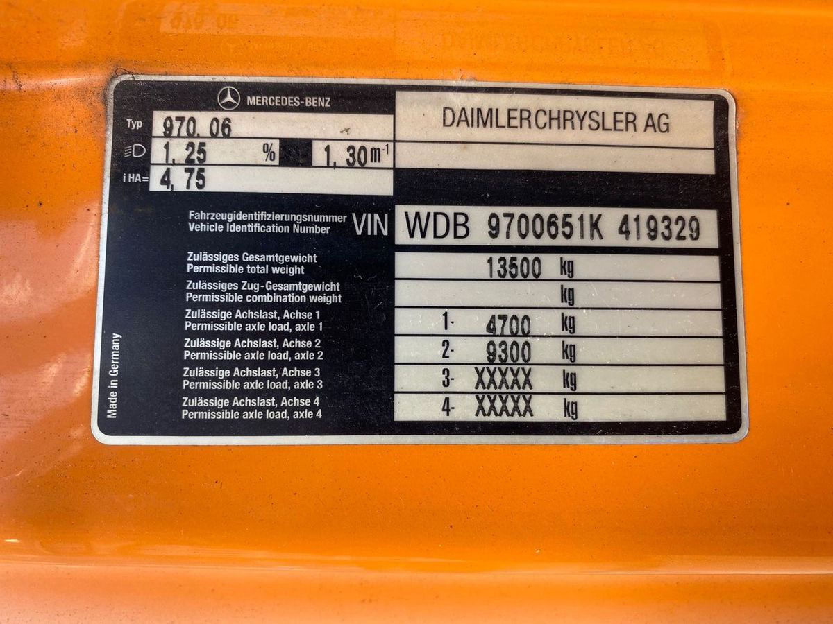 Platform udara yang dipasang di truk Mercedes-Benz ATEGO 1323 HUBSTEIGER WUMAG WT220H: gambar 25 Platform udara yang dipasang di truk Mercedes-Benz ATEGO 1323 HUBSTEIGER WUMAG WT220H: gambar 25
