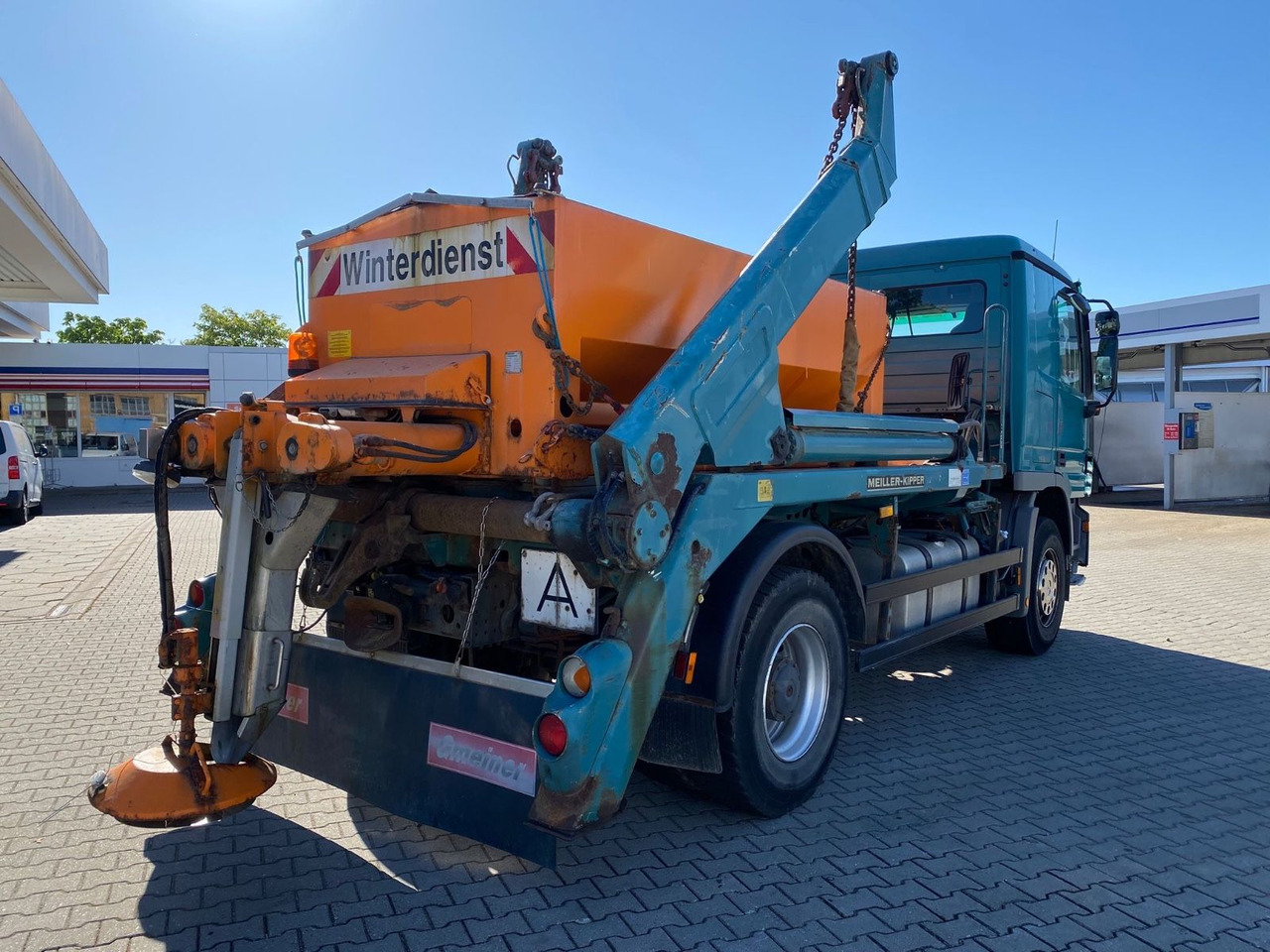 Mercedes-Benz Actros 2/3 6-Zyl. 1841 MEILER ABSATZKIPP. WINTER - Truk jungkit: gambar 4 Mercedes-Benz Actros 2/3 6-Zyl. 1841 MEILER ABSATZKIPP. WINTER - Truk jungkit: gambar 4