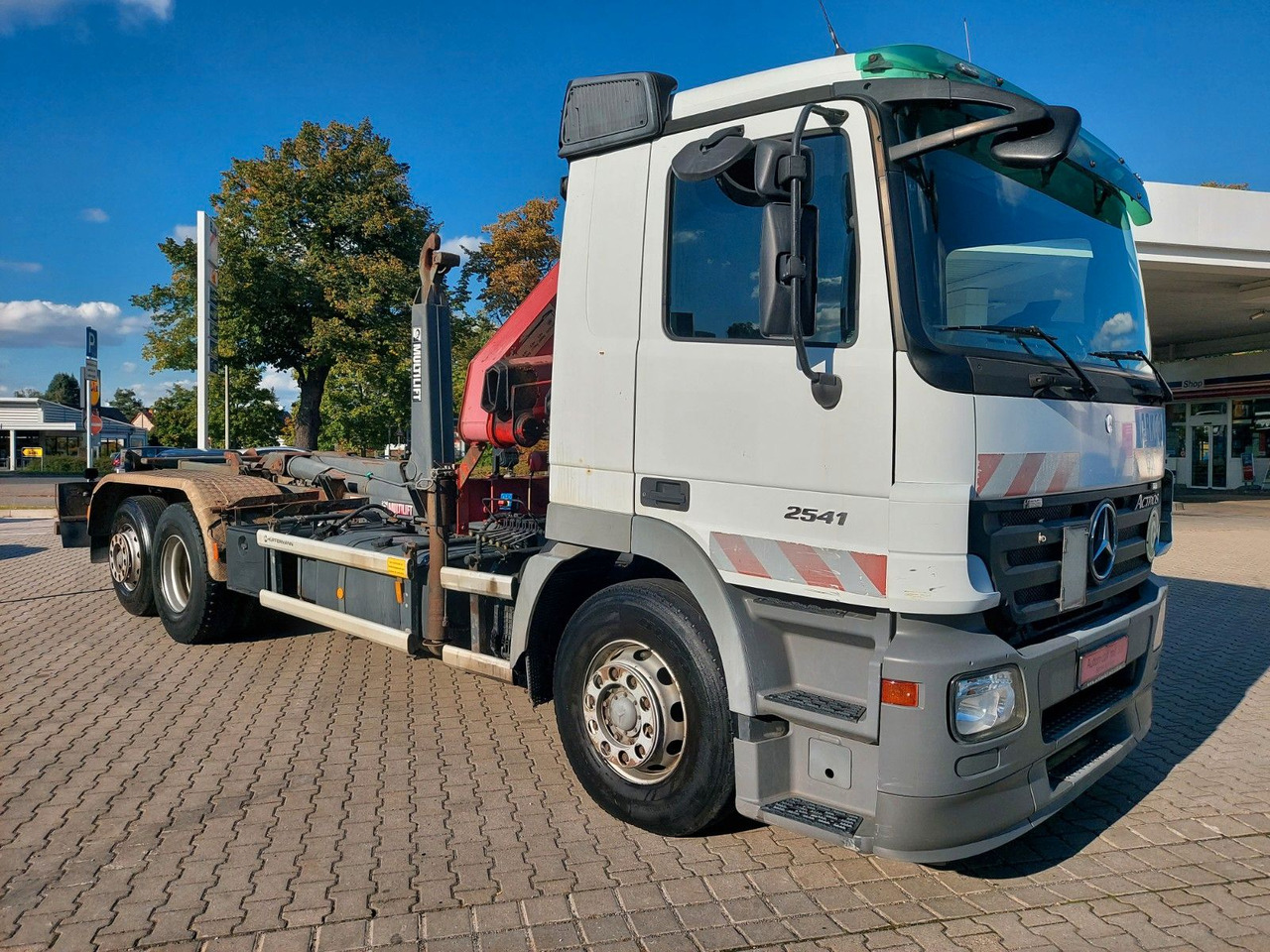 Mercedes-Benz Actros 6-Zyl. 2541 HMF KRAN ABROLLKIPPER - Hook lift, Truk derek: gambar 5 Mercedes-Benz Actros 6-Zyl. 2541 HMF KRAN ABROLLKIPPER - Hook lift, Truk derek: gambar 5