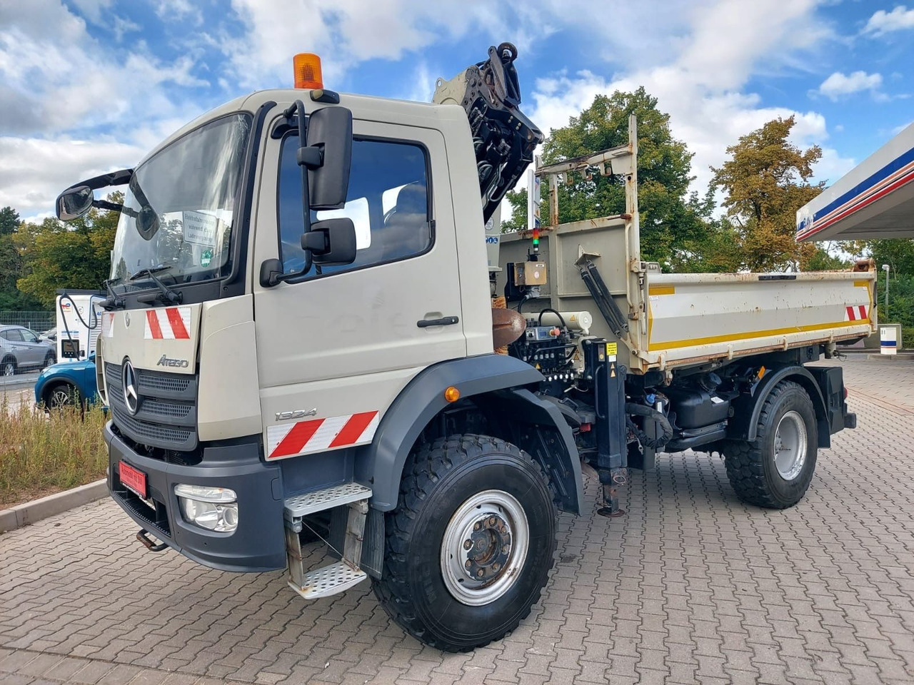 Mercedes-Benz Atego / 1324 MEILER 4X4 KRAN ATLAS 116.3 - Truk jungkit, Truk derek: gambar 1 Mercedes-Benz Atego / 1324 MEILER 4X4 KRAN ATLAS 116.3 - Truk jungkit, Truk derek: gambar 1