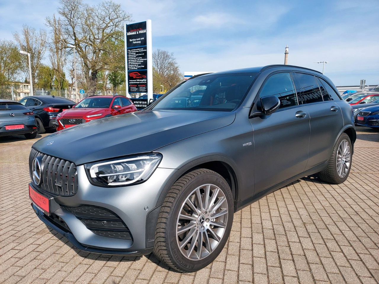 Mercedes-Benz GLC 43 AMG GLC -Klasse 4Matic Panorama Assist - Mobil SUV: gambar 5 Mercedes-Benz GLC 43 AMG GLC -Klasse 4Matic Panorama Assist - Mobil SUV: gambar 5