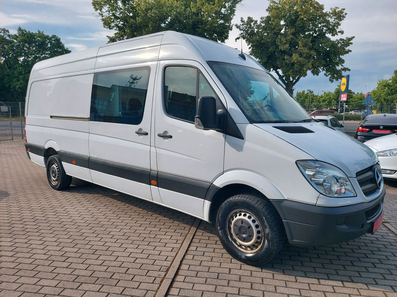 Mercedes-Benz Sprinter II Kasten 316 CDI MIXTO 6 SITZER MAXI - Van penumpang: gambar 3 Mercedes-Benz Sprinter II Kasten 316 CDI MIXTO 6 SITZER MAXI - Van penumpang: gambar 3