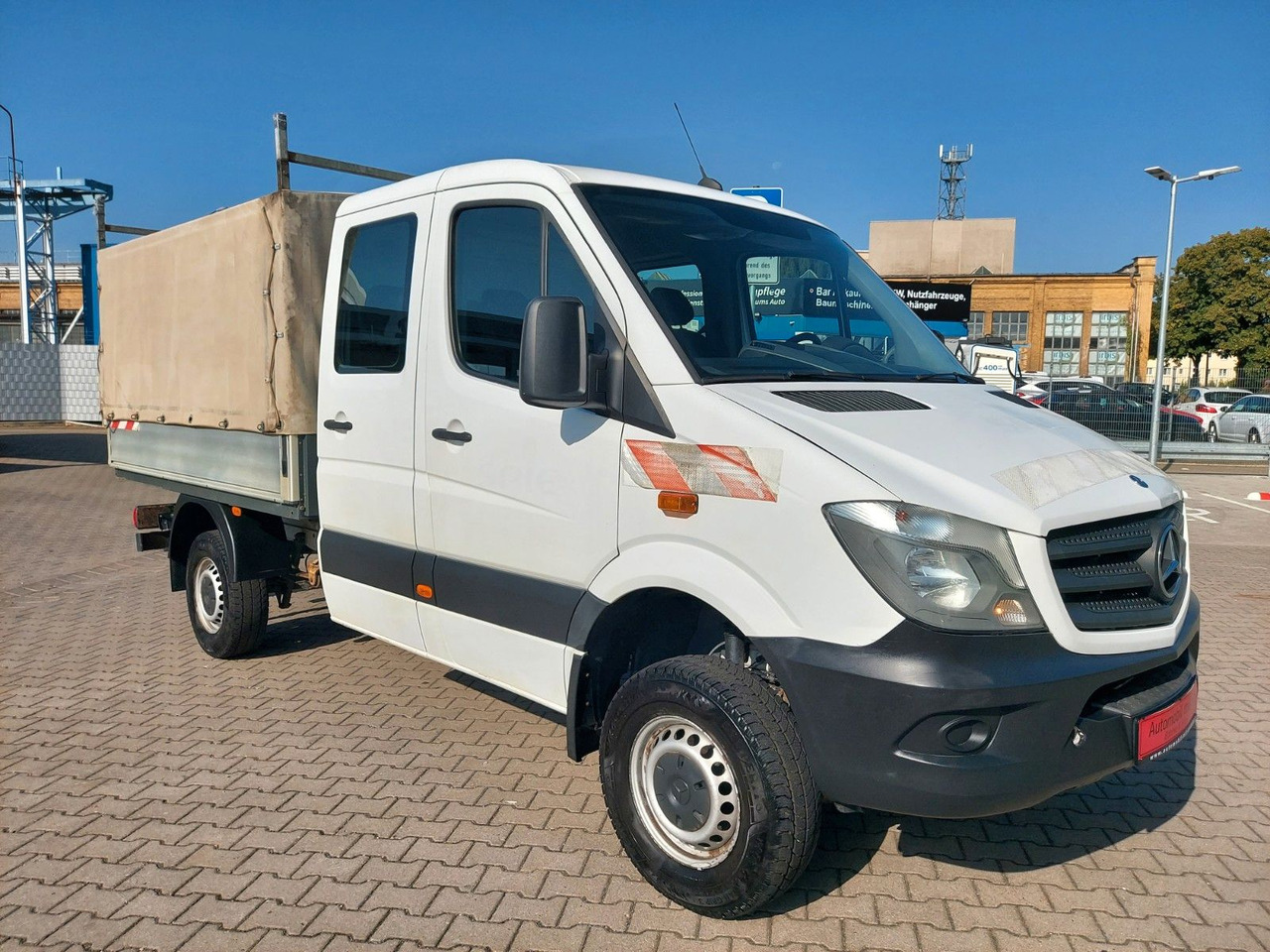 Mercedes-Benz Sprinter II Pritsche DoKa 316 4X4 6Sitze Klima - Van dengan terpal samping, Van kombi: gambar 1 Mercedes-Benz Sprinter II Pritsche DoKa 316 4X4 6Sitze Klima - Van dengan terpal samping, Van kombi: gambar 1