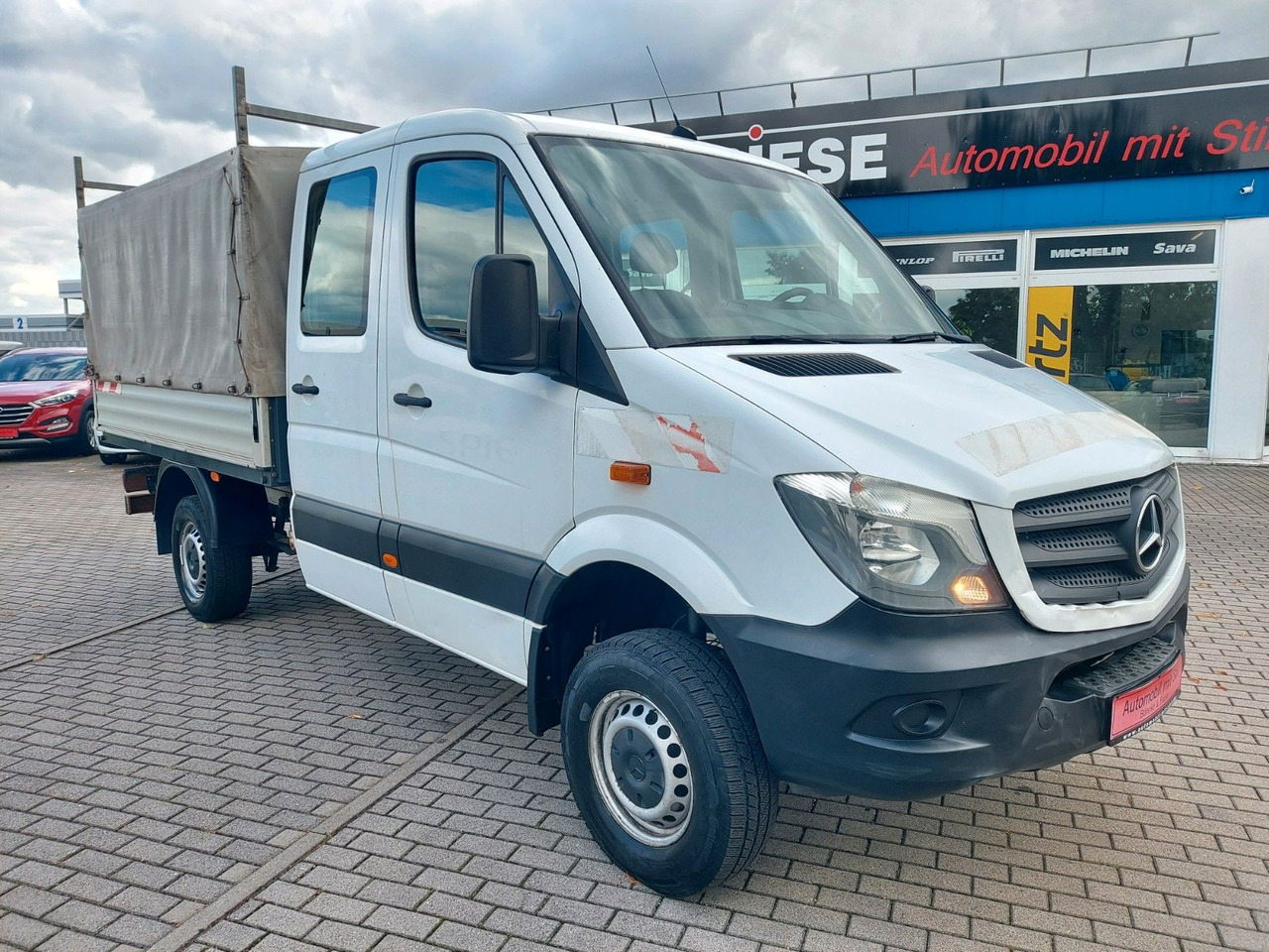 Mercedes-Benz Sprinter II Pritsche DoKa 316 4X4 Klima Standhei - Van penumpang: gambar 1 Mercedes-Benz Sprinter II Pritsche DoKa 316 4X4 Klima Standhei - Van penumpang: gambar 1
