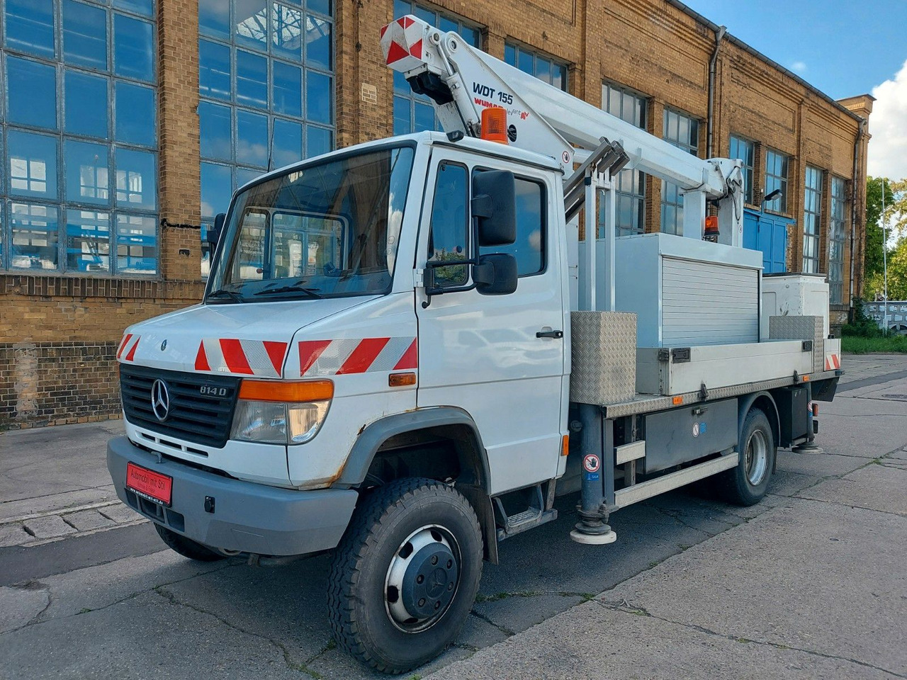 Mercedes-Benz VARIO 814D HUB Steiger WUMAG WDT 155 4X4 ALLRAD - Platform udara yang dipasang di truk: gambar 5 Mercedes-Benz VARIO 814D HUB Steiger WUMAG WDT 155 4X4 ALLRAD - Platform udara yang dipasang di truk: gambar 5