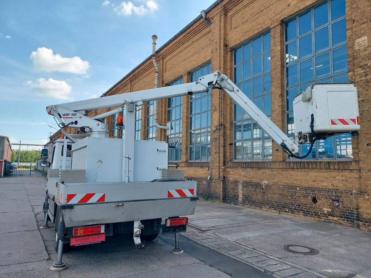 Mercedes-Benz VARIO 814D HUB Steiger WUMAG WDT 155 4X4 ALLRAD - Platform udara yang dipasang di truk: gambar 3 Mercedes-Benz VARIO 814D HUB Steiger WUMAG WDT 155 4X4 ALLRAD - Platform udara yang dipasang di truk: gambar 3