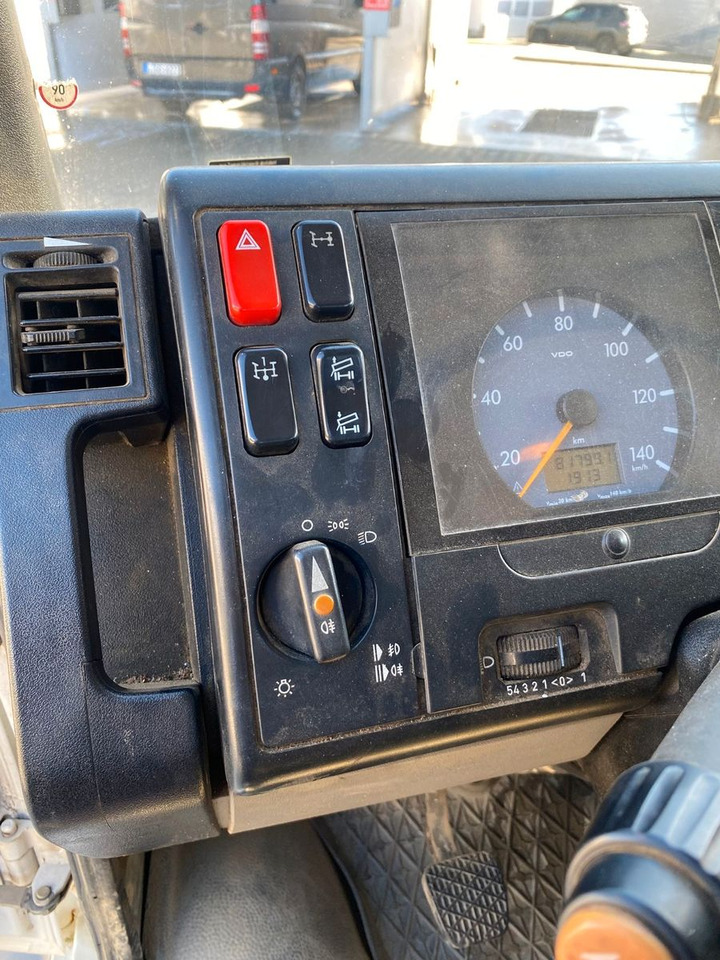 Van jungkit, Van kombi Mercedes-Benz VARIO 816D Doka 3 Seiten Kipper Meiller: gambar 17