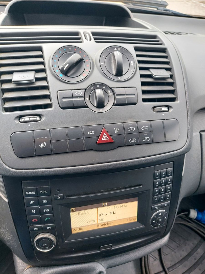 Van berpendingin Mercedes-Benz Vito 116 CDI Lang Kühler Cooler KERSTNER 220V: gambar 21
