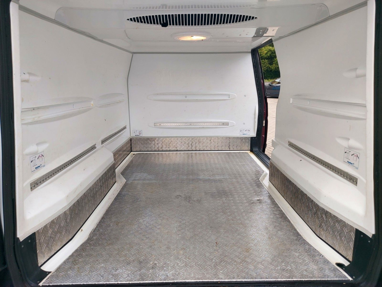 Mercedes-Benz Vito 116 CDI Lang Kühler Cooler KERSTNER 220V - Van berpendingin: gambar 3 Mercedes-Benz Vito 116 CDI Lang Kühler Cooler KERSTNER 220V - Van berpendingin: gambar 3