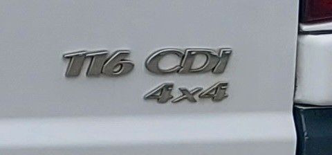 Mercedes-Benz Vito Mixto 4x4 116 CDI lang Autom. Tempo - Van penumpang: gambar 2 Mercedes-Benz Vito Mixto 4x4 116 CDI lang Autom. Tempo - Van penumpang: gambar 2