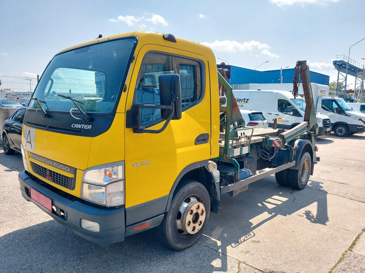 Mitsubishi Canter 7C18 Absetzer Kipper Meier Ratio 4500kg - Van jungkit: gambar 1 Mitsubishi Canter 7C18 Absetzer Kipper Meier Ratio 4500kg - Van jungkit: gambar 1