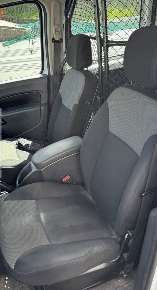 Renault Kangoo Rapid Extra Klima AHK DACHTRÄGER WORKER - Mobil: gambar 5 Renault Kangoo Rapid Extra Klima AHK DACHTRÄGER WORKER - Mobil: gambar 5