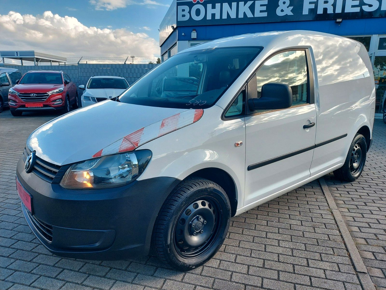 Volkswagen Caddy Kasten Kombi Klima AHK - Van penumpang: gambar 4 Volkswagen Caddy Kasten Kombi Klima AHK - Van penumpang: gambar 4