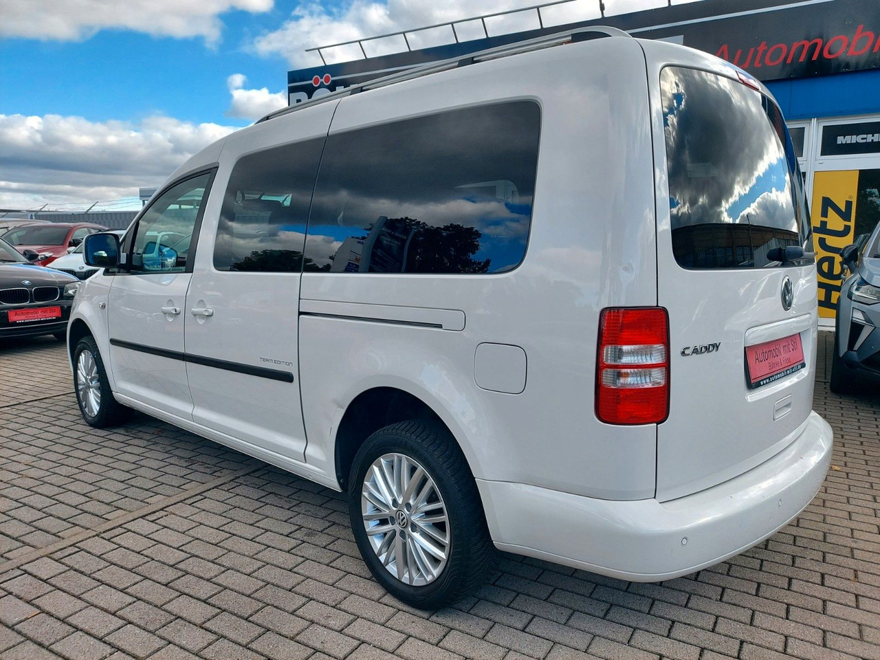 Volkswagen Caddy Kombi Maxi Comfortline 7 Sitze Team - Van penumpang: gambar 5 Volkswagen Caddy Kombi Maxi Comfortline 7 Sitze Team - Van penumpang: gambar 5