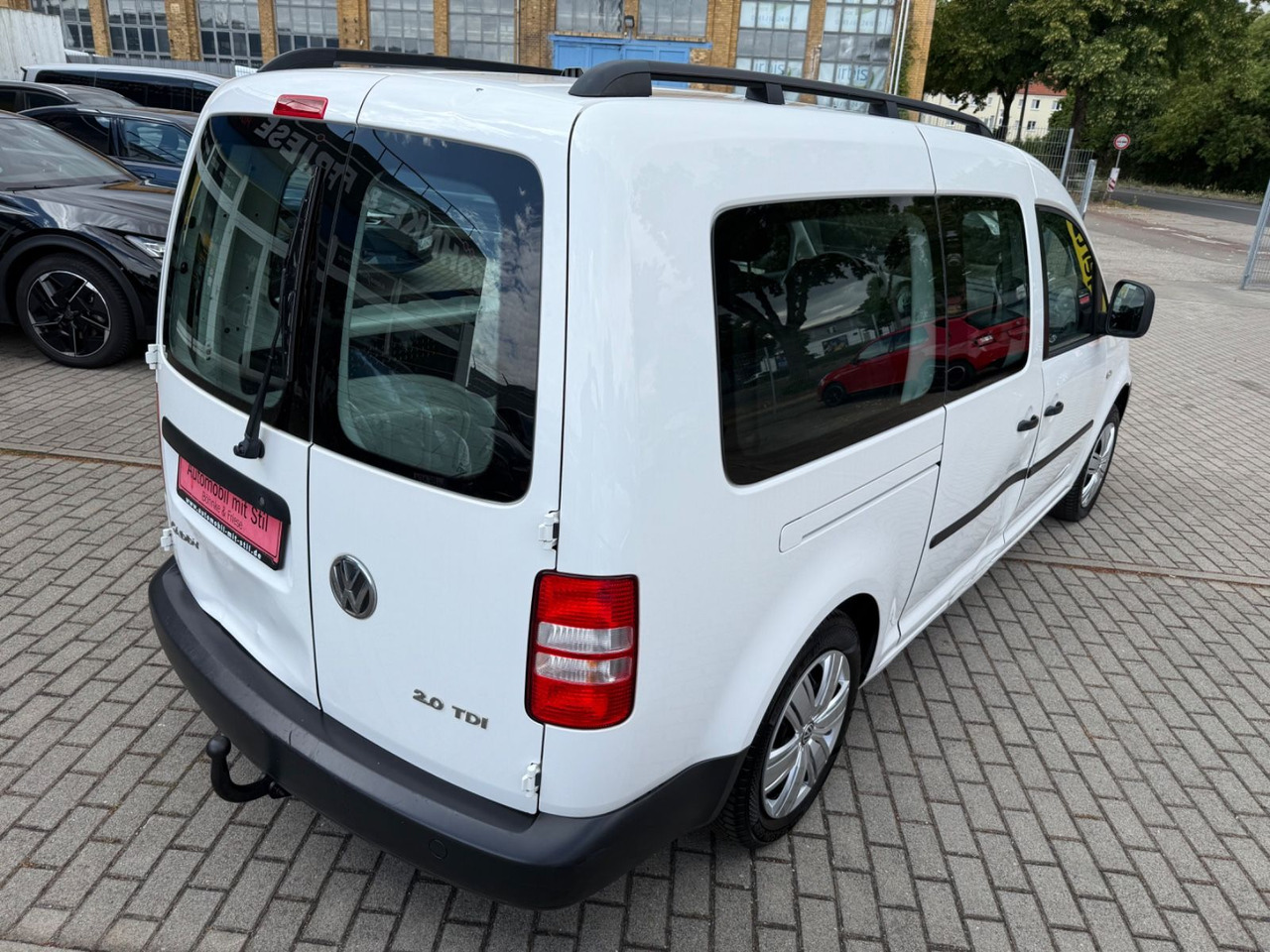 Volkswagen Caddy Maxi KastenKombi 5 SITZER KLIMAA SHZ AHK - Van penumpang: gambar 4 Volkswagen Caddy Maxi KastenKombi 5 SITZER KLIMAA SHZ AHK - Van penumpang: gambar 4