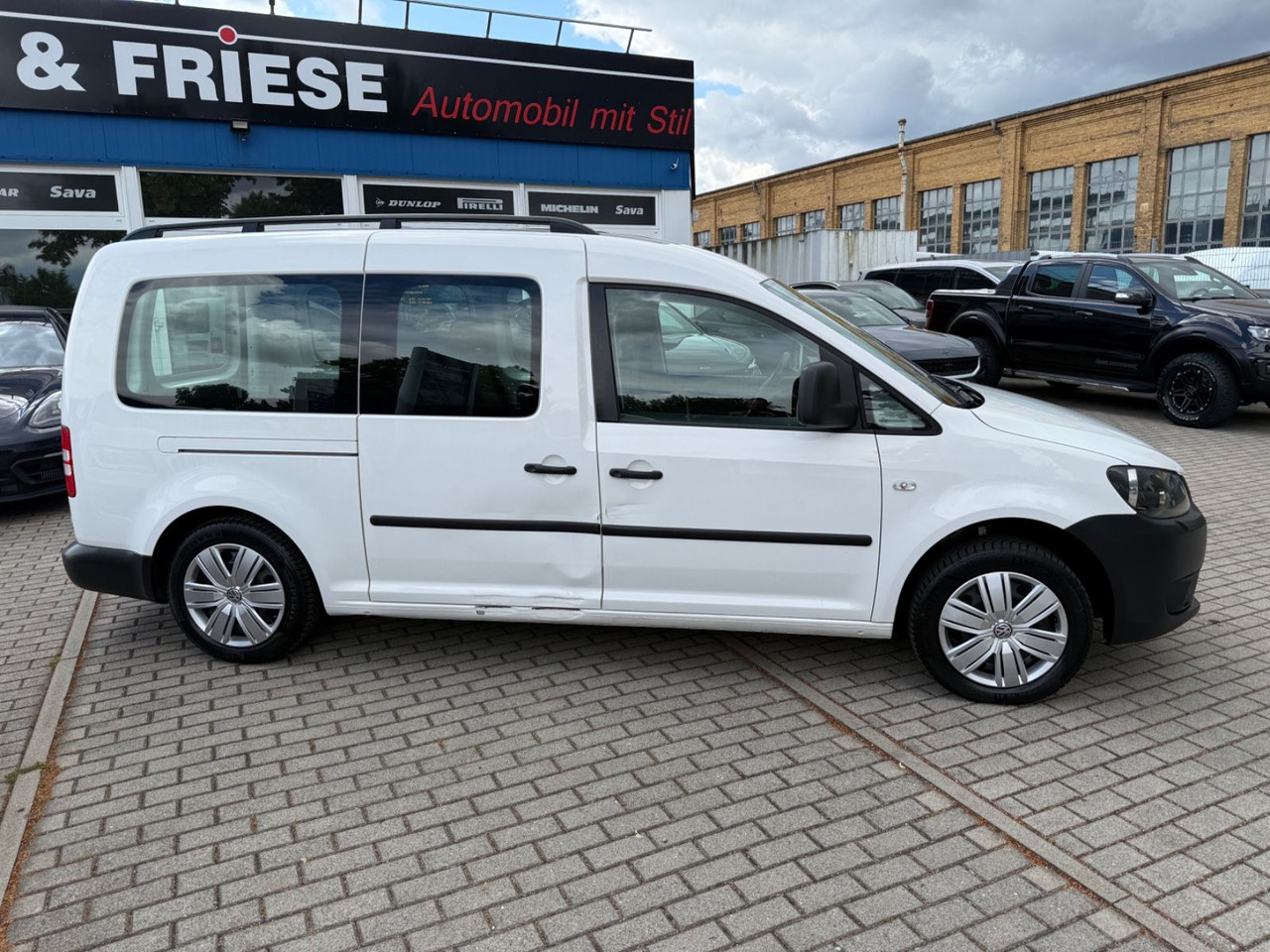 Volkswagen Caddy Maxi KastenKombi 5 SITZER KLIMAA SHZ AHK - Van penumpang: gambar 3 Volkswagen Caddy Maxi KastenKombi 5 SITZER KLIMAA SHZ AHK - Van penumpang: gambar 3