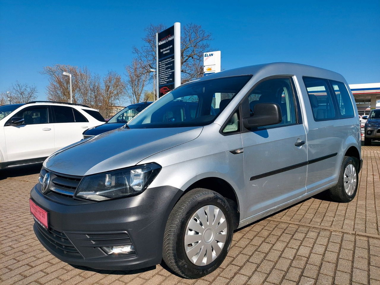 Volkswagen Caddy Nfz Kombi Autom. EcoProfi Klima Navi Tempo - Mobil: gambar 5 Volkswagen Caddy Nfz Kombi Autom. EcoProfi Klima Navi Tempo - Mobil: gambar 5