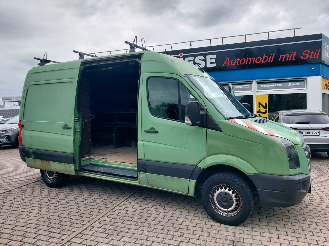 Volkswagen Crafter Kasten 35 L2H2 Hoch lang Standheiz - Van penumpang: gambar 1 Volkswagen Crafter Kasten 35 L2H2 Hoch lang Standheiz - Van penumpang: gambar 1