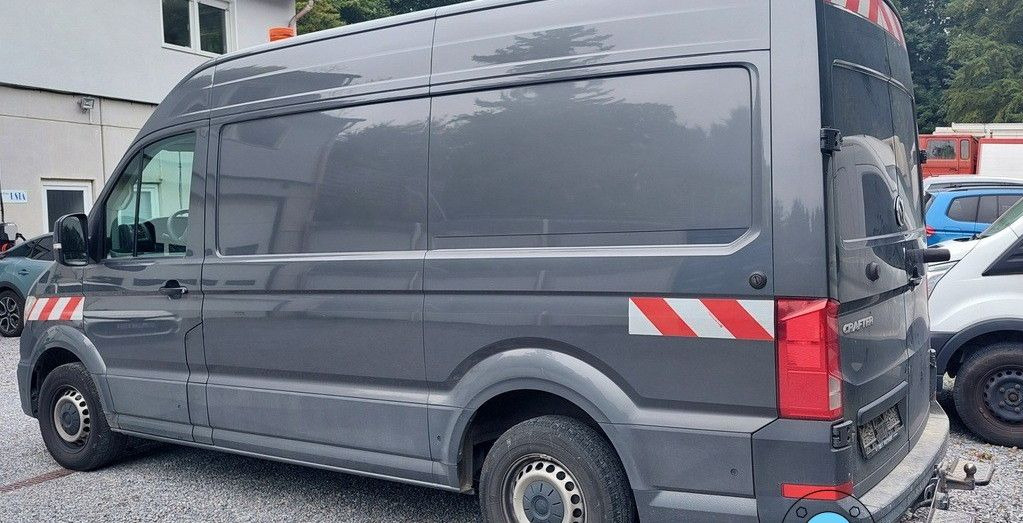 Volkswagen Crafter Kasten 35 M Lang Hochdach DSG LED AHK - Van penumpang: gambar 4 Volkswagen Crafter Kasten 35 M Lang Hochdach DSG LED AHK - Van penumpang: gambar 4