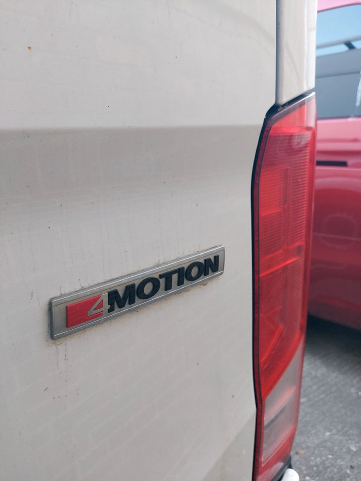 Volkswagen Crafter Kasten 35 lang Hochdach 4MOTION Maxi - Van penumpang: gambar 1 Volkswagen Crafter Kasten 35 lang Hochdach 4MOTION Maxi - Van penumpang: gambar 1