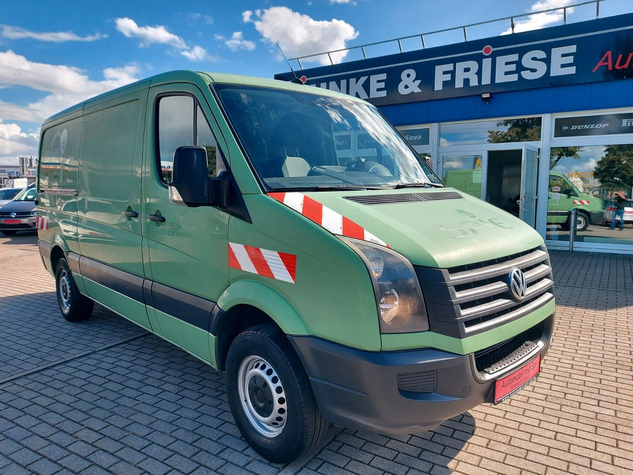 Volkswagen Crafter Kasten 35 mittel L2H1 Klima Standheiz. - Van penumpang: gambar 1 Volkswagen Crafter Kasten 35 mittel L2H1 Klima Standheiz. - Van penumpang: gambar 1