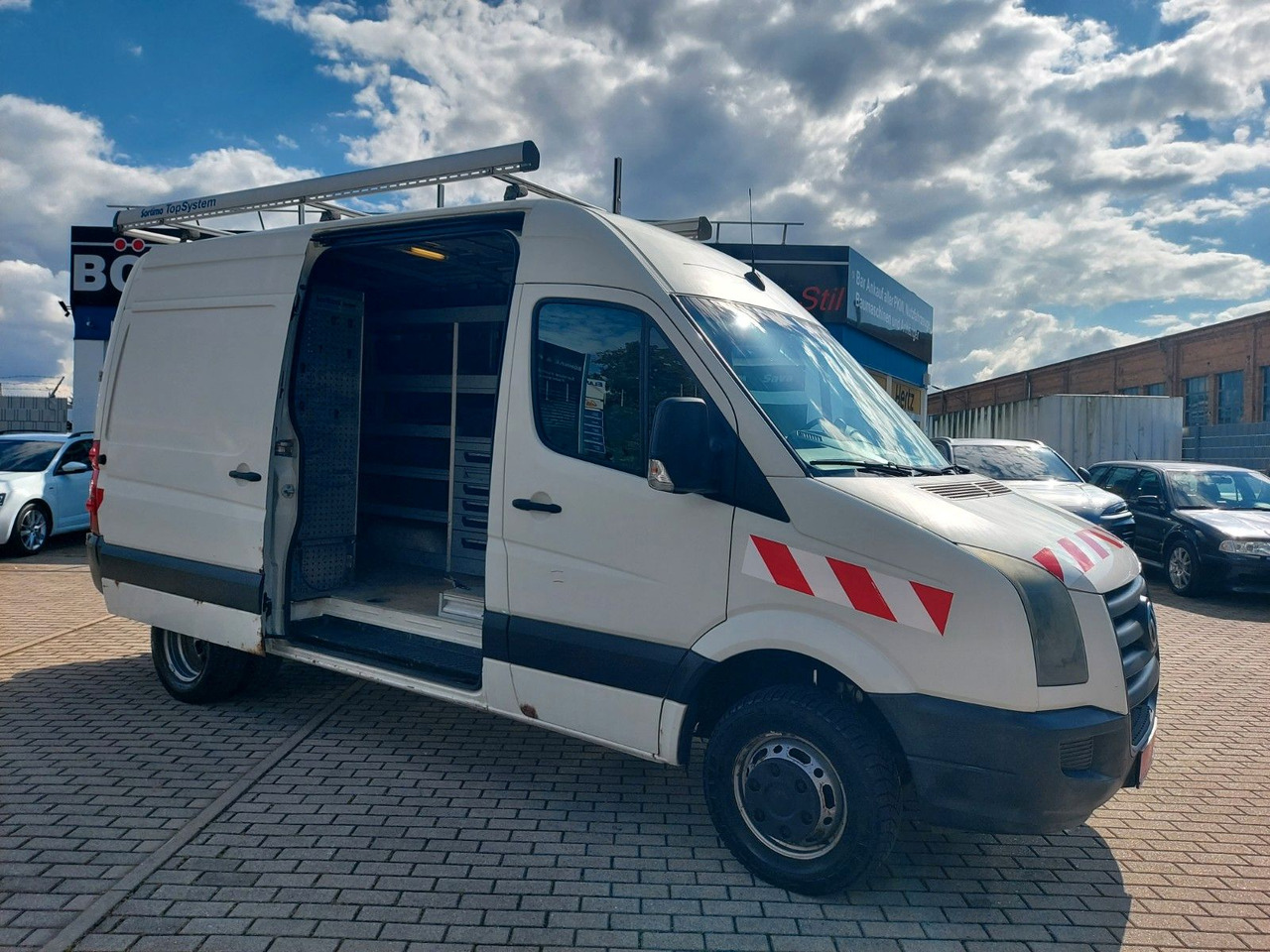 Volkswagen Crafter Kasten 50 mittel lang L2H2 Hoch Standhei - Van panel: gambar 1 Volkswagen Crafter Kasten 50 mittel lang L2H2 Hoch Standhei - Van panel: gambar 1
