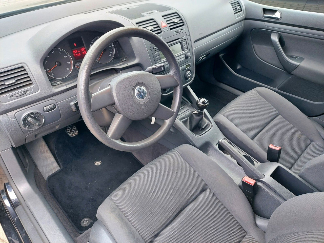 Mobil sedan Volkswagen Golf V Lim. Golf 5 Trend Klima 8x Räder: gambar 10