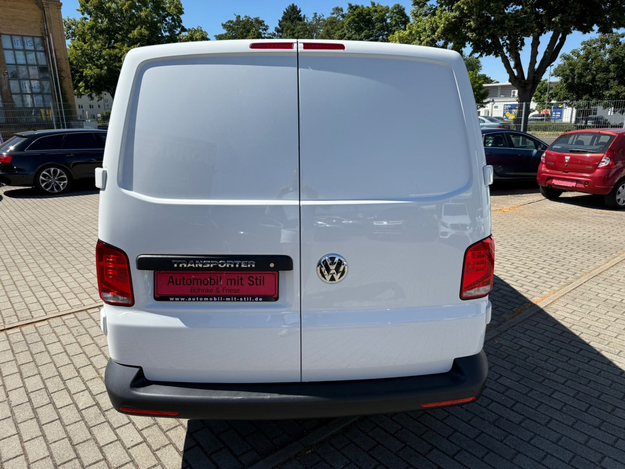 Volkswagen T6 Kasten Kombi Klima Tempomat DAB Radio 3 Sitze - Van penumpang: gambar 5 Volkswagen T6 Kasten Kombi Klima Tempomat DAB Radio 3 Sitze - Van penumpang: gambar 5