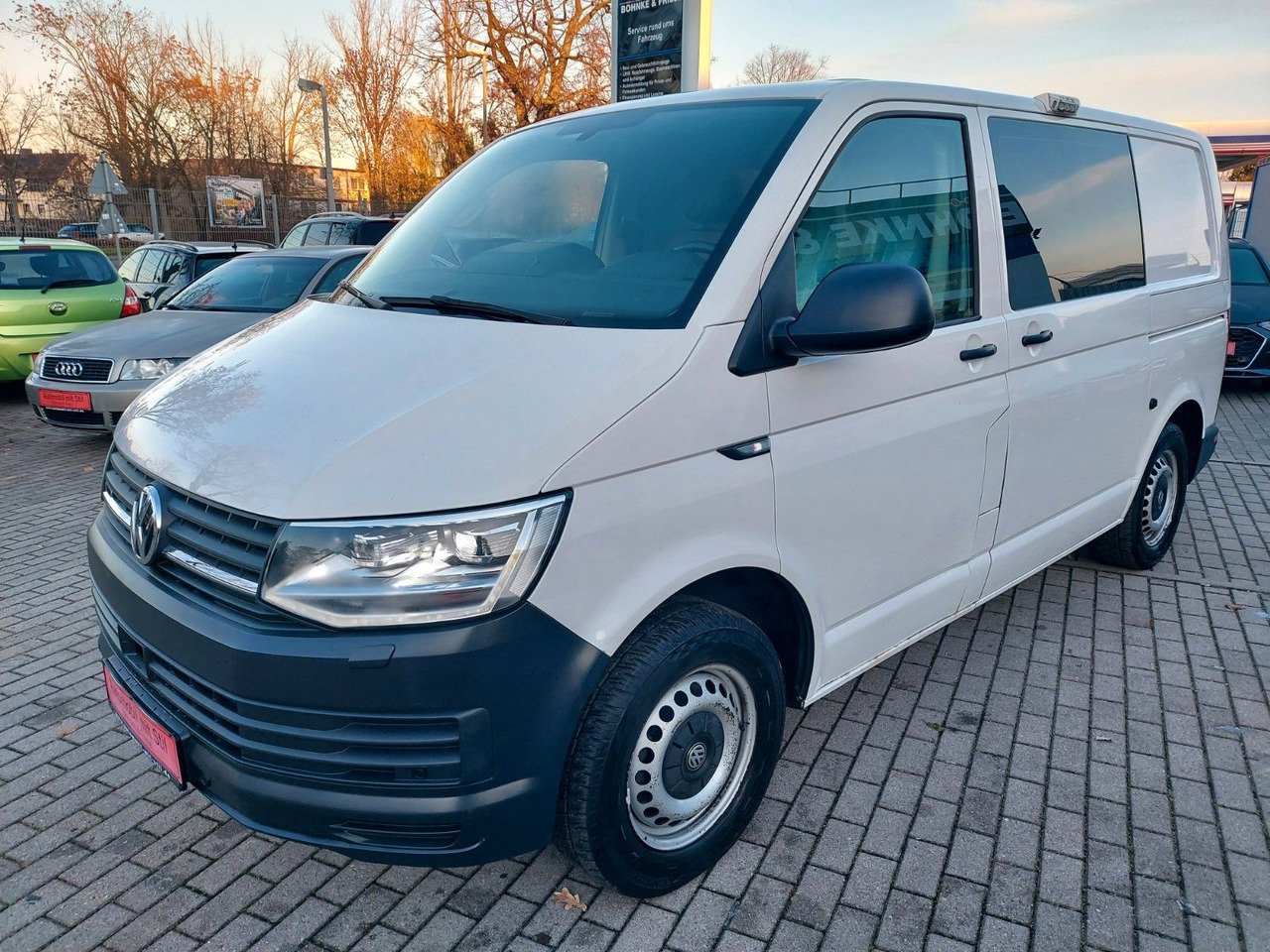 Volkswagen T6 Transporter Kasten 4Motion LED DSG 3 SITZE - Van penumpang: gambar 5 Volkswagen T6 Transporter Kasten 4Motion LED DSG 3 SITZE - Van penumpang: gambar 5