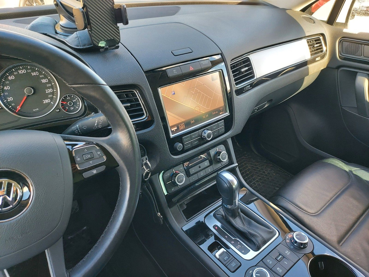 Mobil SUV Volkswagen Touareg V6 TDI Xenon Leder DAB Luft Standheiz: gambar 12