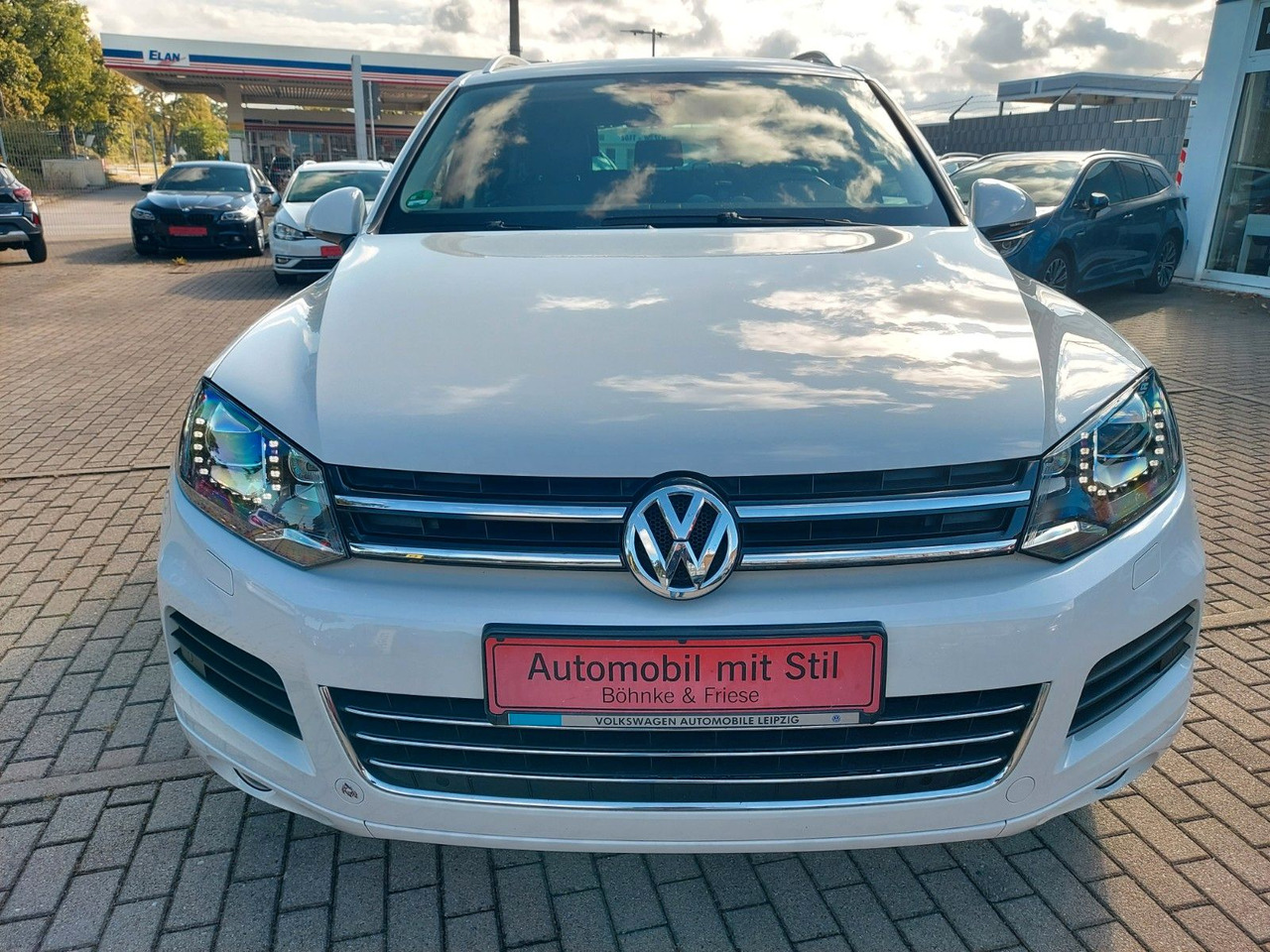 Volkswagen Touareg V6 TDI Xenon Leder DAB Luft Standheiz - Mobil SUV: gambar 2 Volkswagen Touareg V6 TDI Xenon Leder DAB Luft Standheiz - Mobil SUV: gambar 2