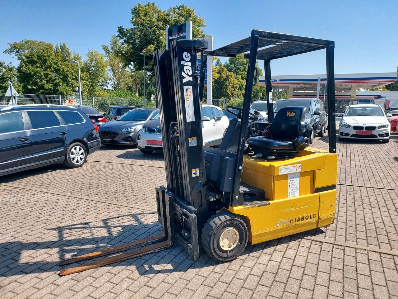 Yale Stapler ERP16ATF E1980 48Volt 1550kg - Forklift listrik: gambar 2 Yale Stapler ERP16ATF E1980 48Volt 1550kg - Forklift listrik: gambar 2