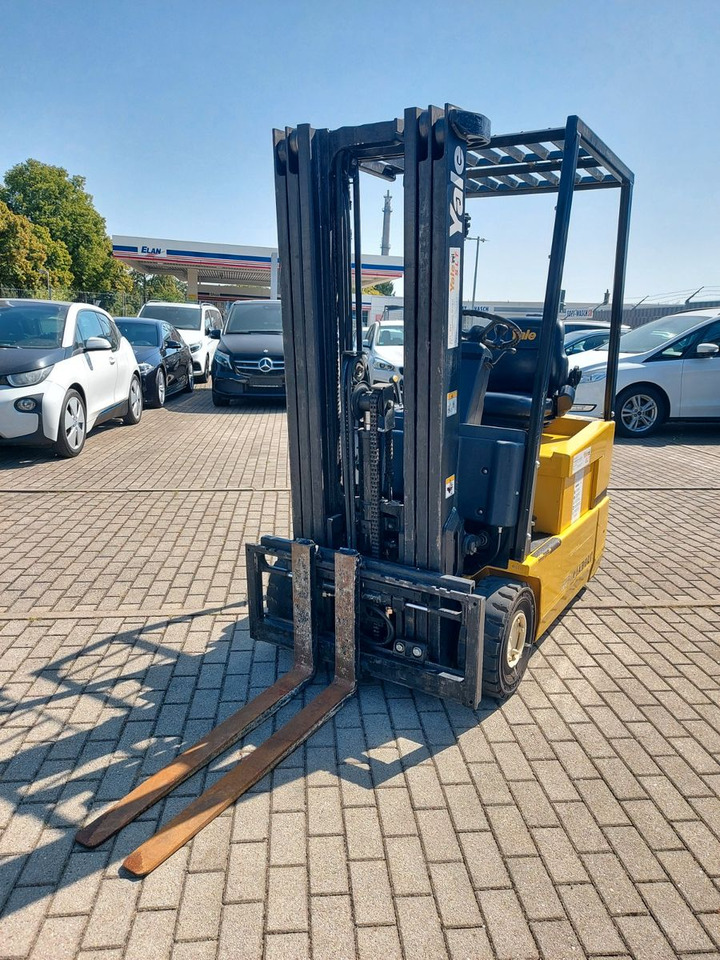 Yale Stapler ERP16ATF E1980 48Volt 1550kg - Forklift listrik: gambar 4 Yale Stapler ERP16ATF E1980 48Volt 1550kg - Forklift listrik: gambar 4