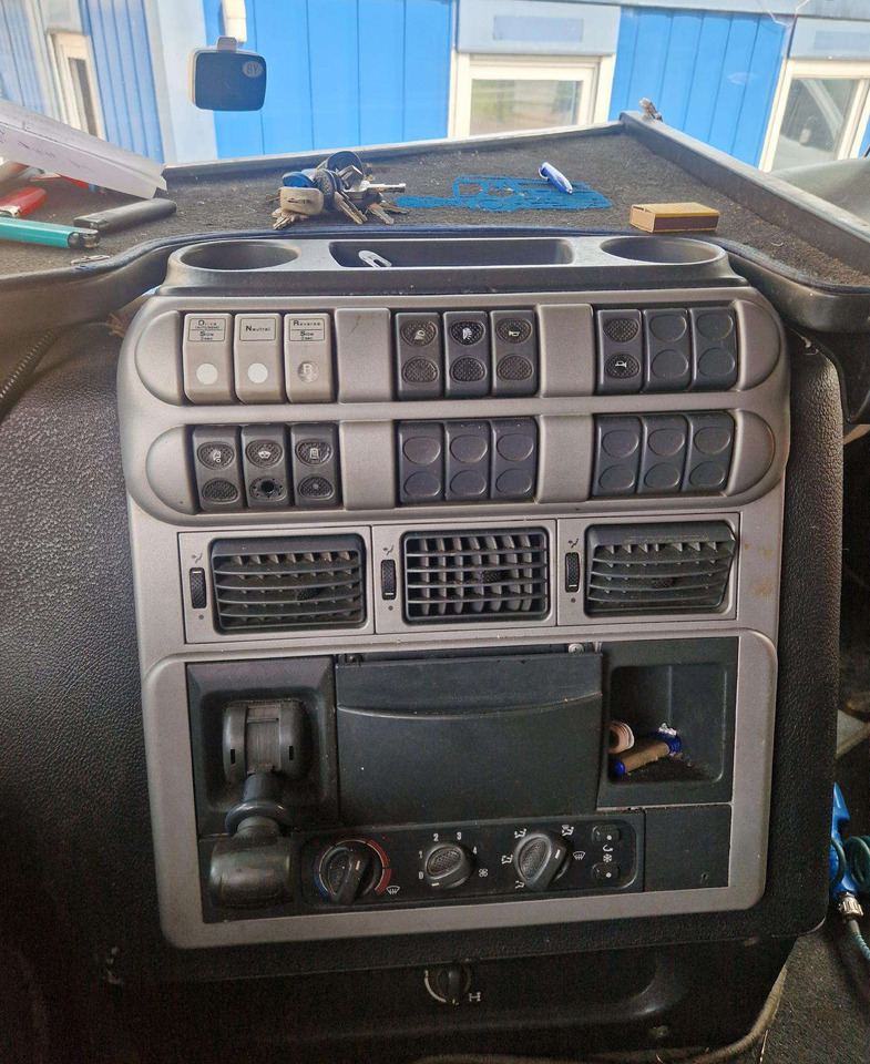 Tractor head Iveco Stralis  440 ST: gambar 9